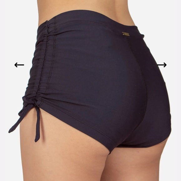 Grey Mika Yoga Short - Picture 2 of 7